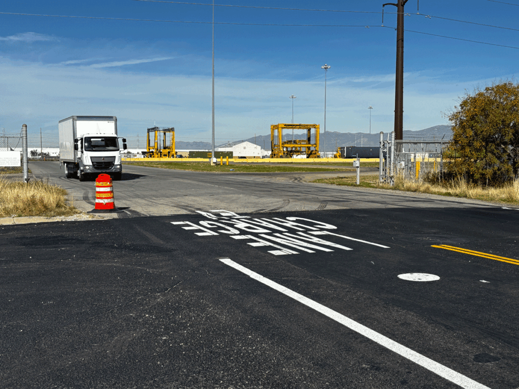 Electrified Class 6 Box Truck approaches the DWPT EV charging lane at the Utah Inland Port.
